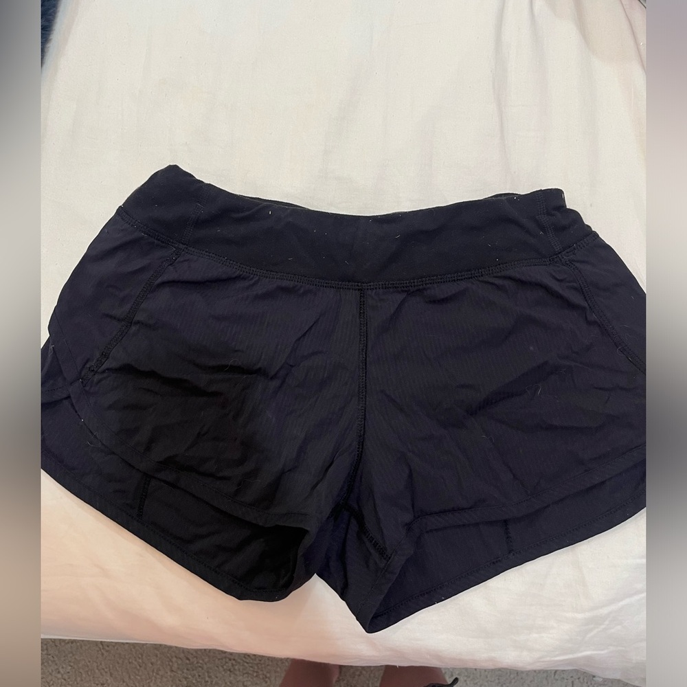 black iviva shorts